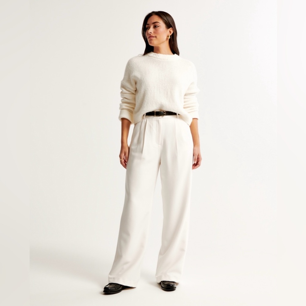 COPY - Curve Love A&F Sloane Tailored Wide Leg Pants - Size 31